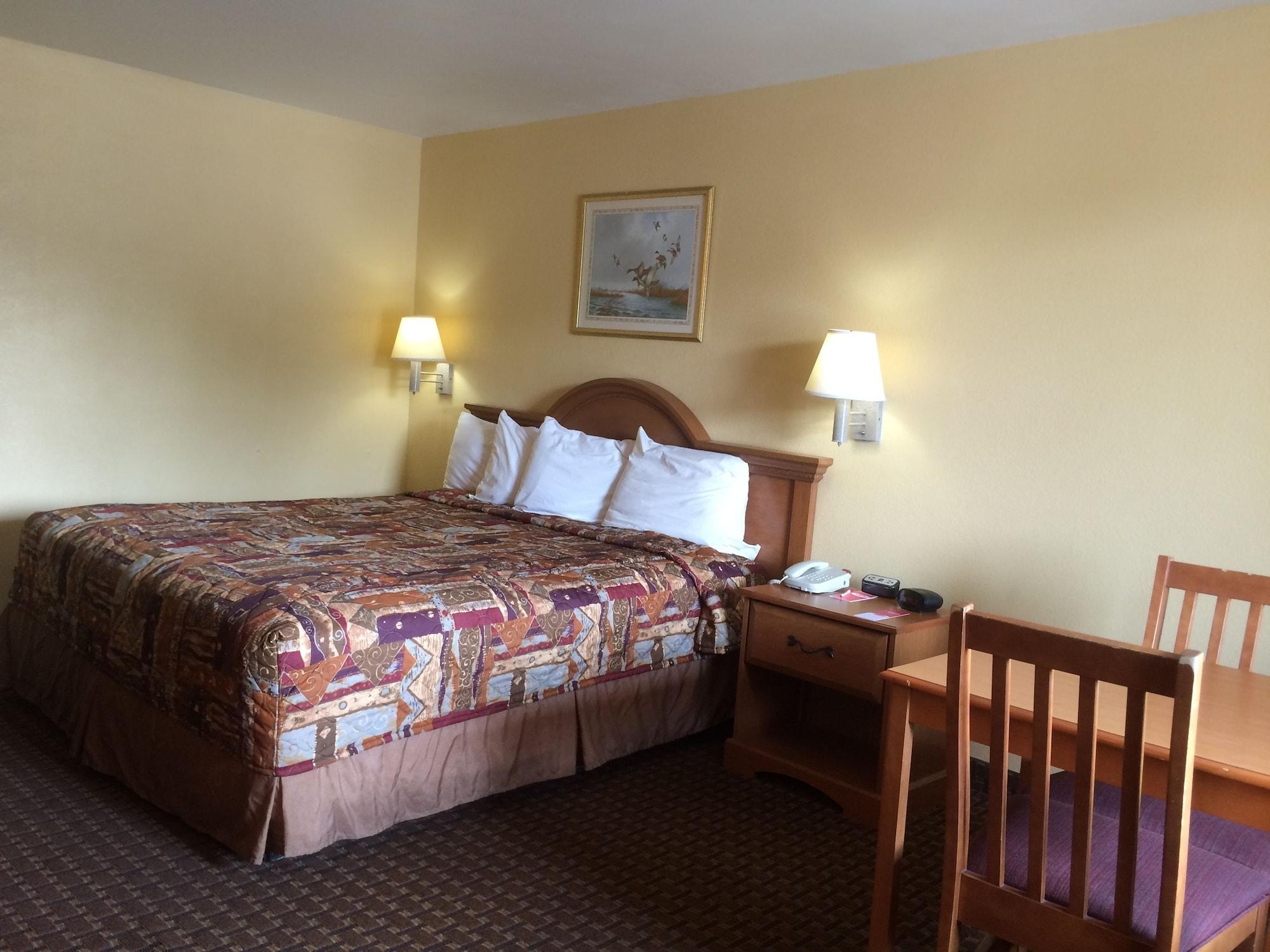 Econo Lodge Easton Route 50 Bagian luar foto