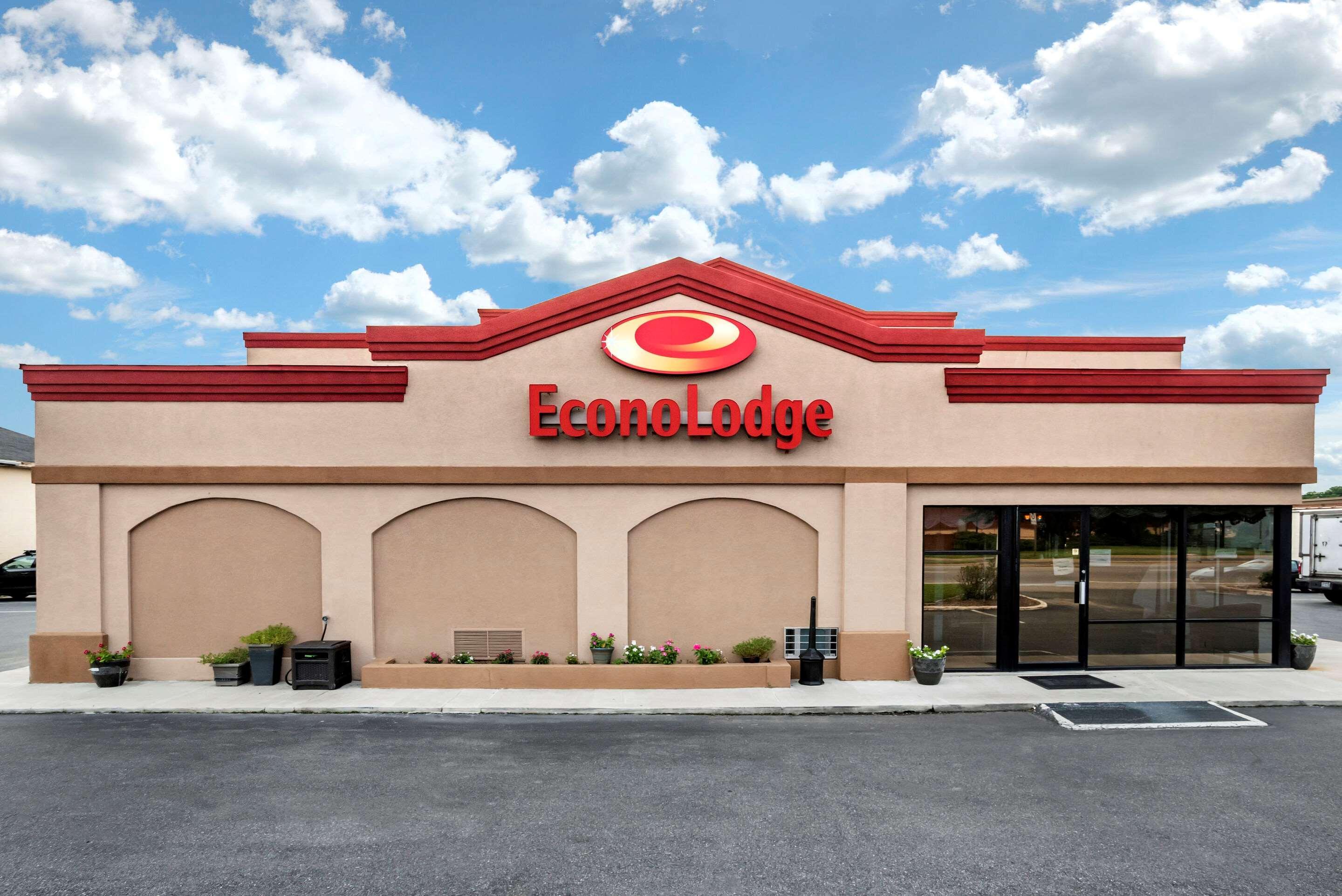 Econo Lodge Easton Route 50 Bagian luar foto