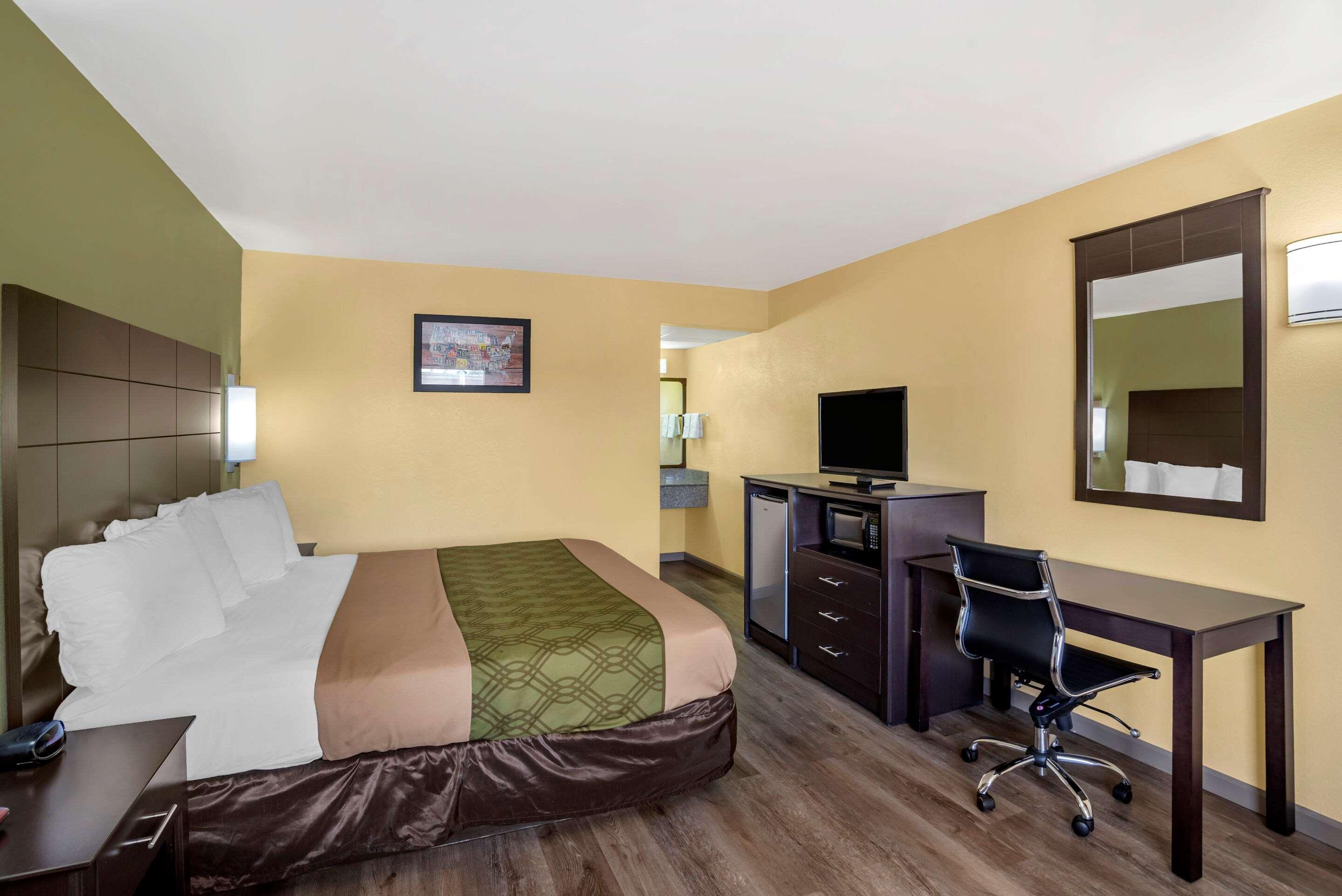 Econo Lodge Easton Route 50 Bagian luar foto